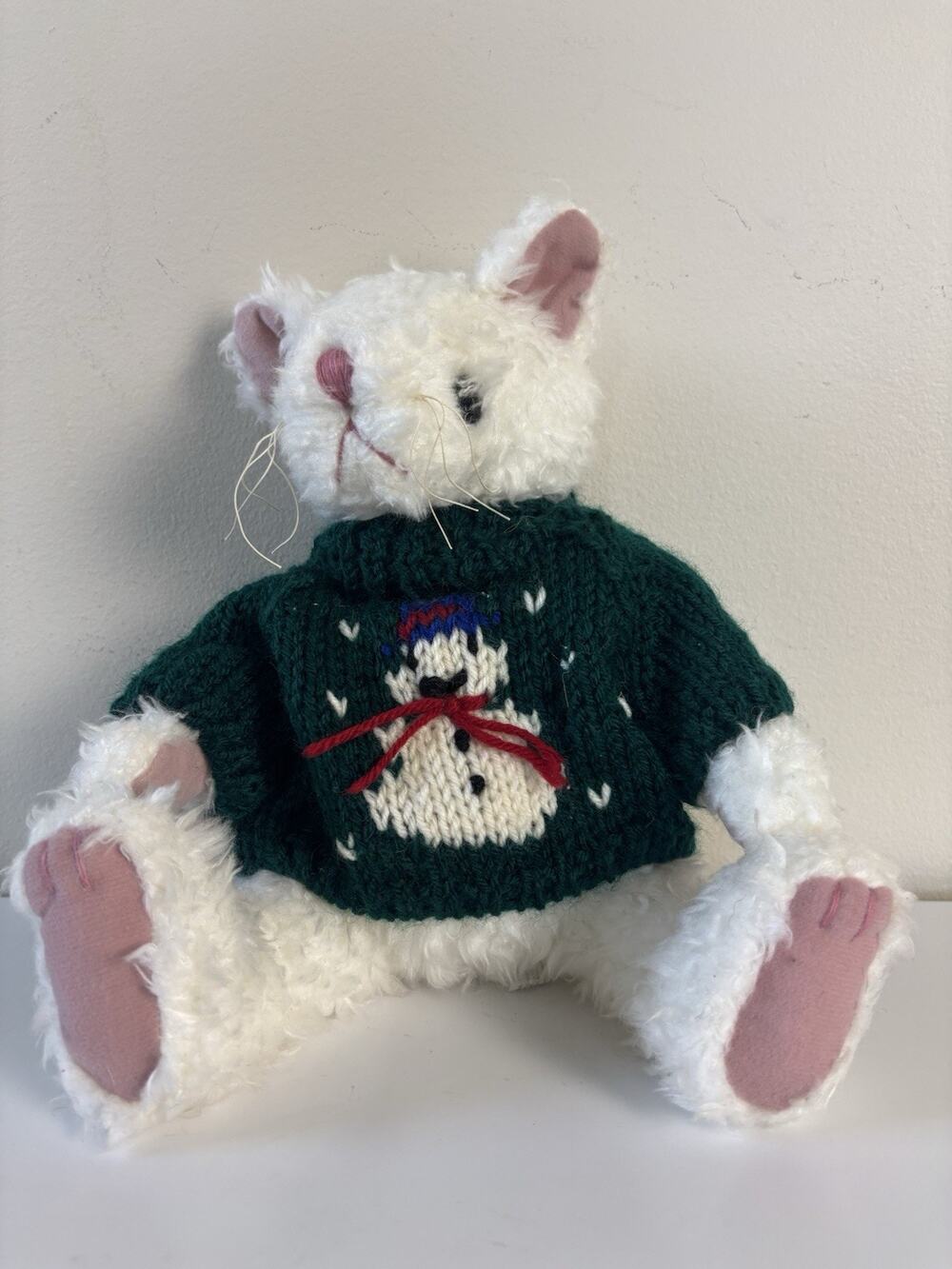 Vtg 1996 White Cat Plush Green Holiday Snowman Sweater Gibson Greetings